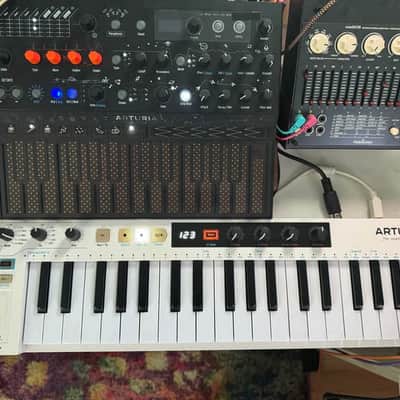 Arturia KeyStep 37 MIDI Controller 2021 - 2025 - White