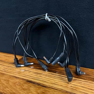Truetone 1 Spot 9v Adapter Combo Pack with 8-Plug Daisy Chain and 5 Adaptors 2010s - Black image 2