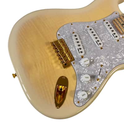 Fender Richie Kotzen Stratocaster MIJ 2023 - Transparent White Burst image 7