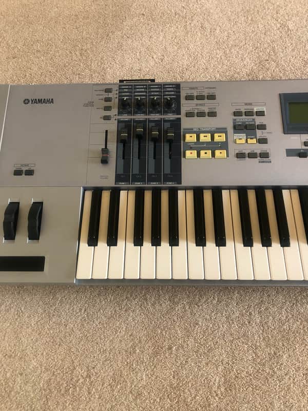Yamaha Motif ES6 early 2000s image 1