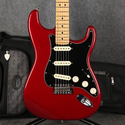 Fender Deluxe Roadhouse Stratocaster - Candy Apple Red - 2nd Hand image 1