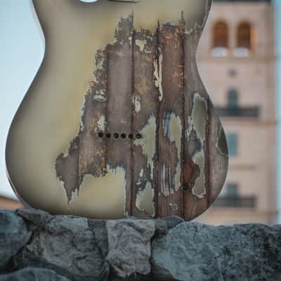 Antigua Relic-Aged Pine image 3