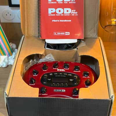 Line 6 POD xt Multi-Effect and Amp Modeler 2002 - 2006 Red image 3