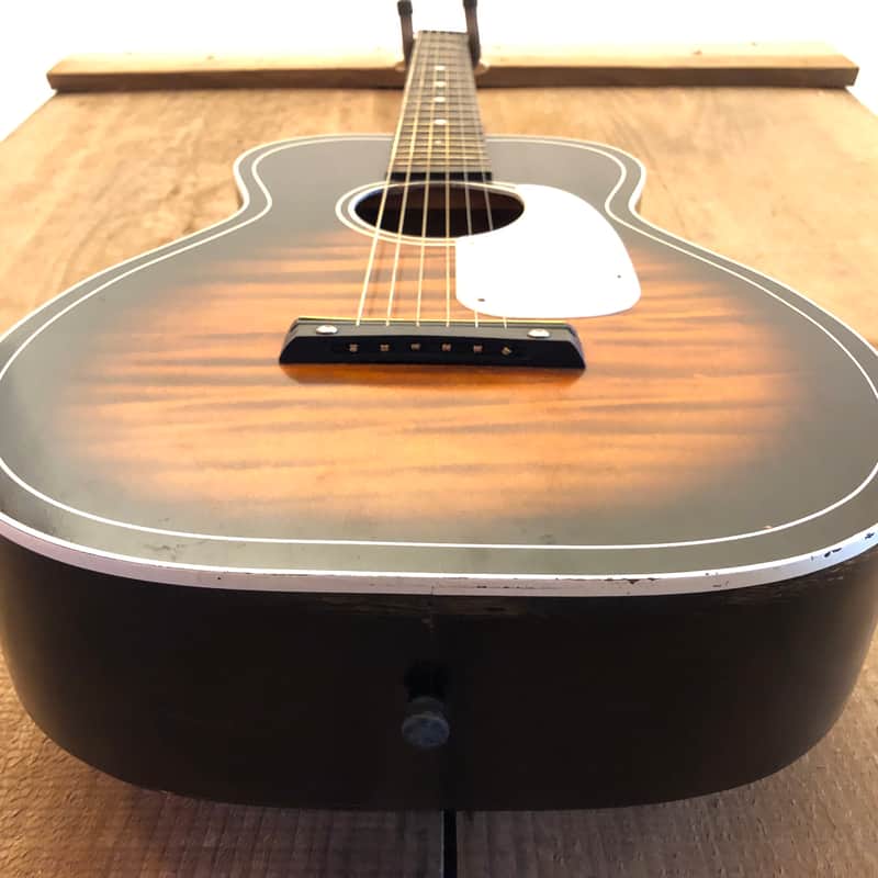 Silvertone H604 Vintage Parlor Acoustic Guitar Tiger Burst 1963 w