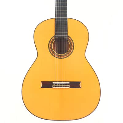 Antonio Bernal 2009 flamenco guitar - deep sound + explosive in attack - good value for money - check video! image 1