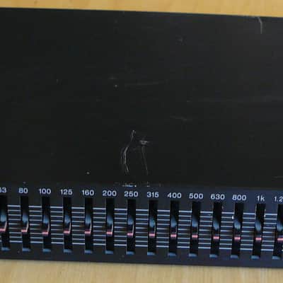 Yamaha Q1031BII Graphic Equalizer