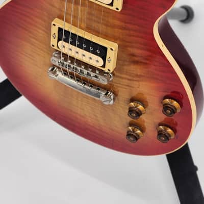 The Heritage H-140 1993 - Cherry Sunburst image 4