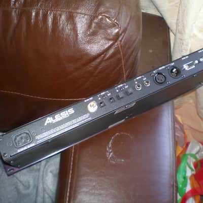 Alesis AI-1 digital interface/converter image 10