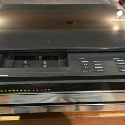 Bang and Olufsen  BeoMaster 7000 System image 9