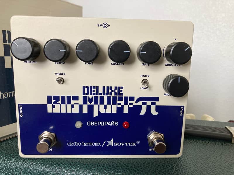 Electro-Harmonix Sovtek Deluxe Big Muff Pi