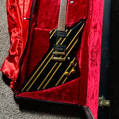 Gibson 1984 Designer Series Explorer- Ebony with Design image 7