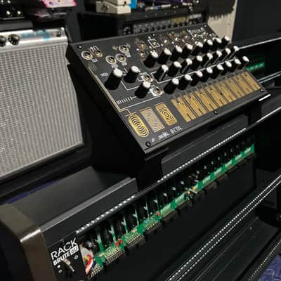 Night Owl Modular Mounts for Arturia rackbrute 3U/6U for keystep sequencer synth or effect pedal - Black image 3