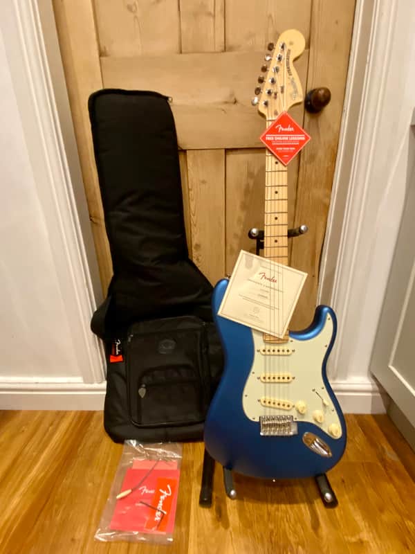 Fender 70th Anniversary American Professional II Stratocaster 2024 (70th Anniversary edition)