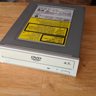 Panasonic LF-D311SC & Toshiba SD-W2002 Cartridge DVD-RAM Drives image 2