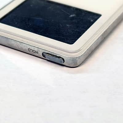 Apple iPod Nano 1st Generation 2GB White A1137 MP3 Player - Tested image 6