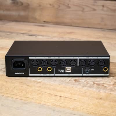 MOTU micro express 4x6 USB Bus-Powered MIDI Interface with SMPTE U286516 image 7