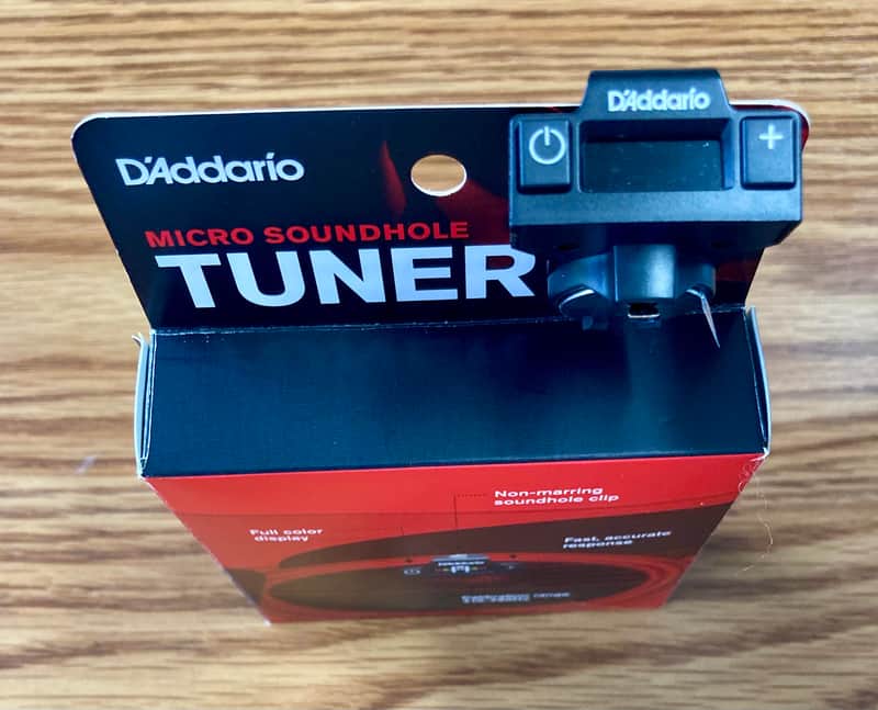 D'Addario PW-CT-15 Planet Waves Micro Soundhole Tuner