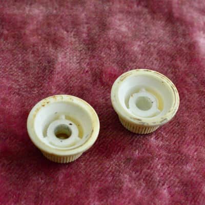 Vintage 1960's Fender Jazzmaster Knob Set PRE-CBS Volume Tone Knob Slab board Clay dot JM image 10