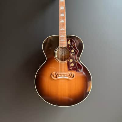 Gibson Custom Shop SJ-200 2016 - Sunburst image 1