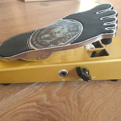 Snarling Dogs Bawl Buster Bass Wah Late 90s - Gold image 2