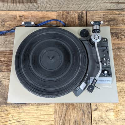 Technics SL-23 Semi-Automatic Turntable For Local Pick Up in Milwaukee, WI image 2