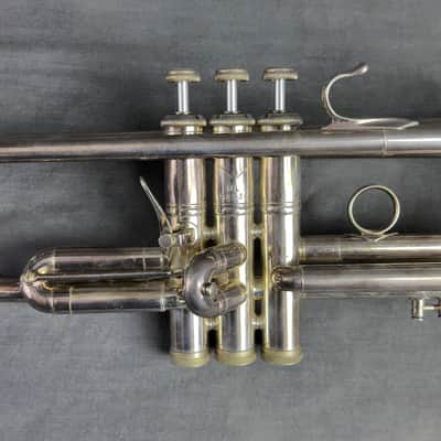 1990 Vincent Bach Stradivarius Model 37 ML Professional Bb Trumpet image 7