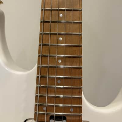 Charvel Pro-Mod DK24 HSS 2PT CM 2024 - Snow White with Gig Bag image 5