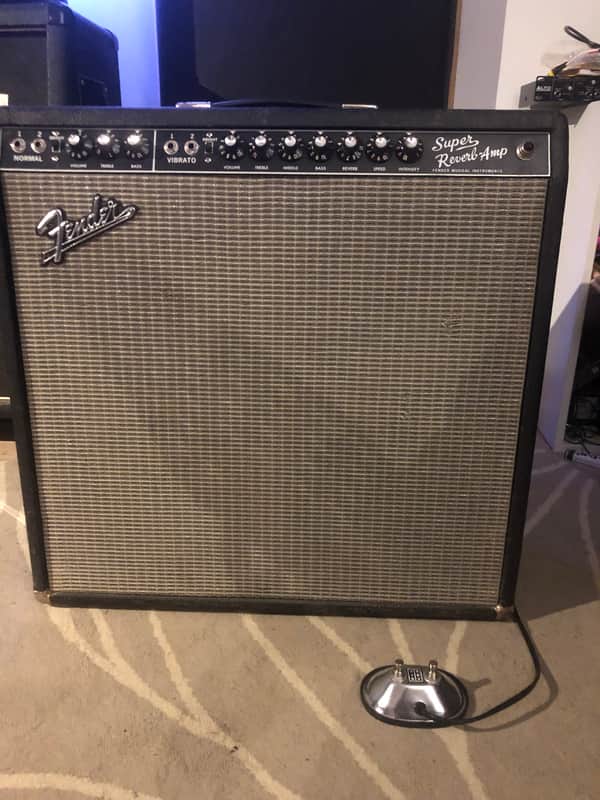Fender '65 Super Reverb Reissue 45-Watt 4x10" Guitar Combo 2001 - Present - Black image 1