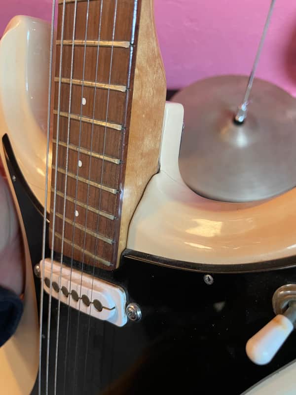 1960's Guyatone LG-150T White Mosrite style guitar | Reverb Australia