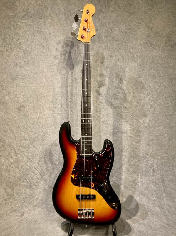 Fernandes RJB-75-60 , The Revival Jazz Bass 1982 - Sunburst | Reverb