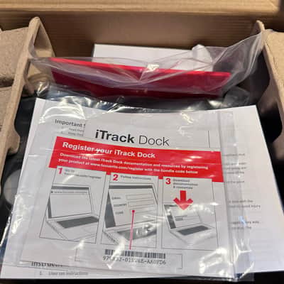 Focusrite iTrack Dock Mobile iPad Recording Interface 2010s - Black/Red image 18