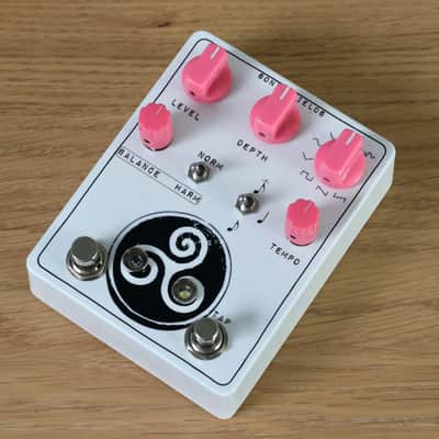 Sonic Fields Holy Tremity tremolo - V1 last piece !!! image 3