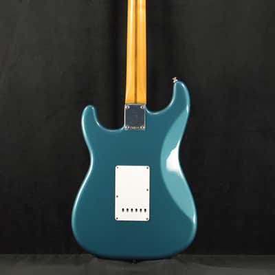 Fender Vintera II '50s Stratocaster Ocean Turquoise Maple Fingerboard image 6