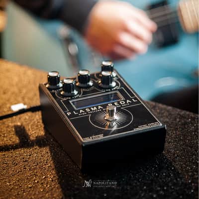Gamechanger Audio Plasma Pedal High Voltage Distortion Unit image 2