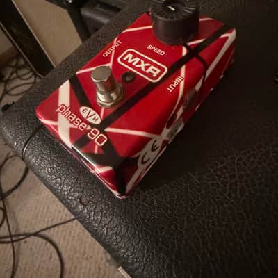MXR EVH90 Phase 90 2004 - Present - Red/White image 2