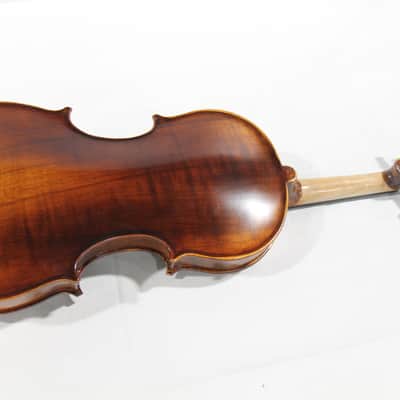 Mendini By Cecilio MV500+92D Size 4/4 Violin, Solid Wood, with Case, Tuner, Shoulder Rest, Bow, Rosin, Bridge & Strings image 2