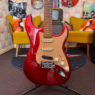 G&L G&L Legacy Strat Candy Apple Red "Matched Headstock" inkl. Case 1999–2010 - Candy Apple Red image 11