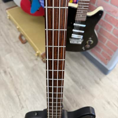 *2008* Epiphone Goth Thunderbird IV Pitch Black image 9