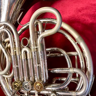 Conn 8D Professional Double French Horn Horn 🔥 Play Fantastic 🔥 image 9