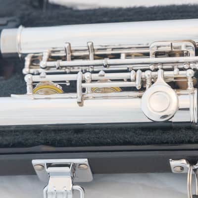 Yamaha YFL-321 Intermediate Flute *Made in Japan *Silver Headjoint *Overhauled New Pads image 11