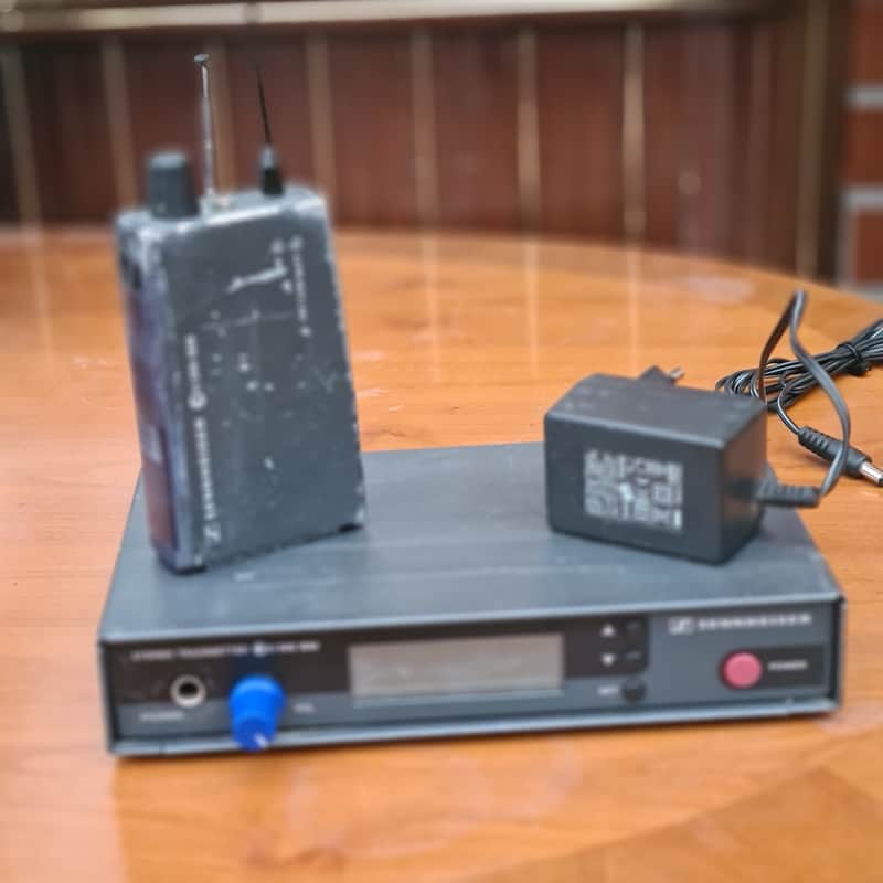Sennheiser Stereo Transmitter SR 300+Sennheiser EK 300 Receiver in Ear monitoring image 1