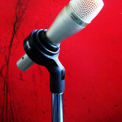 Vintage 1990's Shure SM-63 omni-directional microphone Low Z w mic clip Electro Voice 635A # 3 image 5