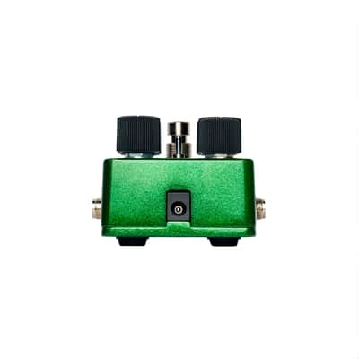 Electro-Harmonix Bass Big Muff Pi 2 Dual Op-Amp Fuzz - Authorized Dealer image 5