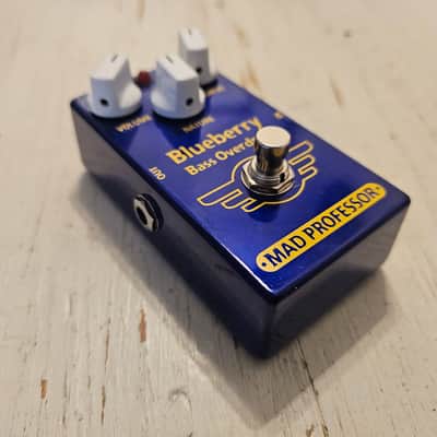 Mad Professor Blueberry Bass Overdrive Distortion Pedal image 2