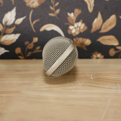 Working Shure KSM32 Champagne Medium Diaphragm Cardioid Condenser Microphone image 5