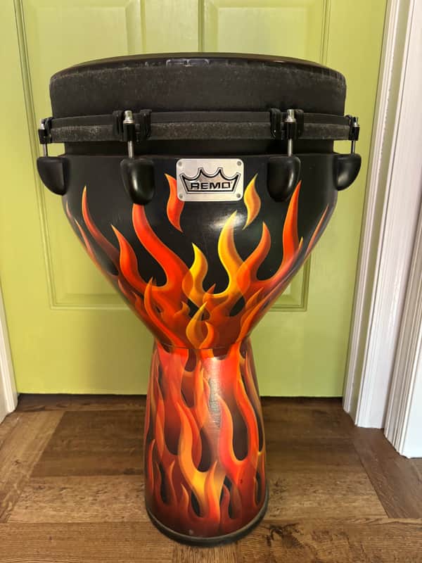Remo-Djembe Mondo 14" Flames Skyndeep - Flame image 1
