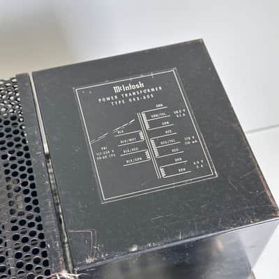 Vintage McIntosh MC250 Power Stereo Amplifier image 6