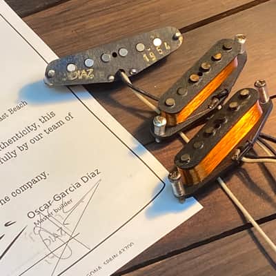 General Vintage Tone 1954 Stratocaster® Left-Handed Pickup Set – Handwound Scatter Wound, True Revival with Heavy Formvar image 7