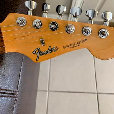 Fender ST Stratocaster MIJ 1995 - 3-Tone Sunburst image 3