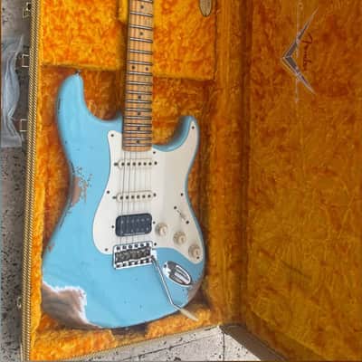 2022 Fender Custom Shop 1957 Stratocaster Heavy Relic Daphne Blue image 4